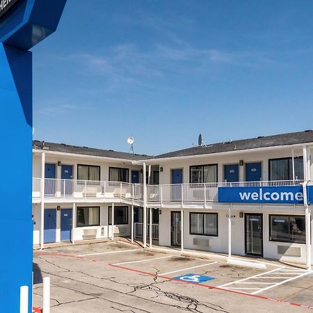 Motel 6 Fort Worth North Haltom City Eksteriør billede